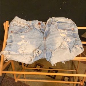 Denim shorties